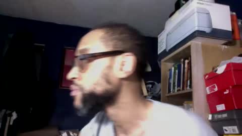 Vinny.D online show from December 17, 6:24 am