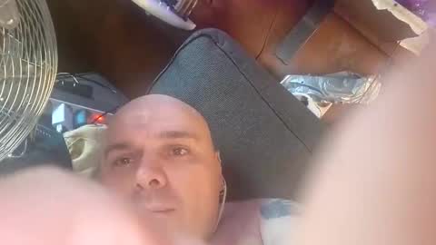 chubbyman40 online show from May 25, 5:02 am