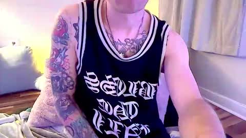 ChubsChadwell online show from December 18, 9:38 am