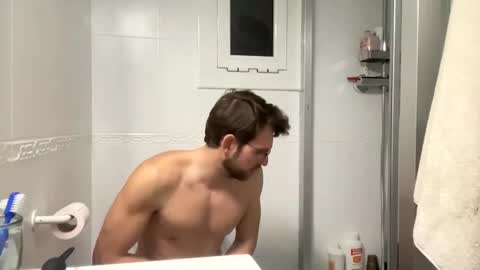 Snapshot of chusterplace1 chatting on December 3, 7:44 pm Chuster online show from December 3, 7:44 pm