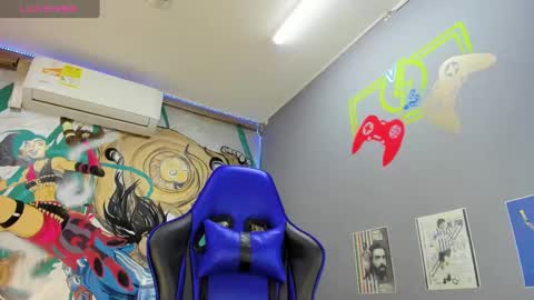 Cj Bocanegra online show from January 11, 12:18 pm