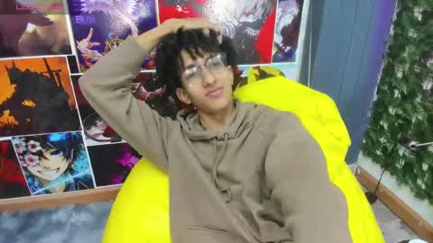 Cj Bocanegra online show from December 24, 1:06 pm