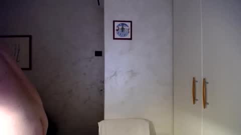 clacock online show from December 17, 2:35 pm