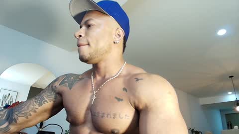 clark_strong online show from February 9, 1:01 am