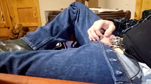 Clay online show from December 11, 1:07 am