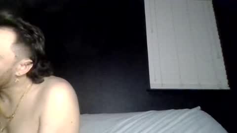 tallhungandcloudy online show from June 20, 11:04 am