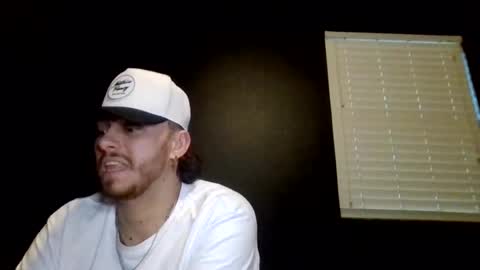 tallhungandcloudy online show from June 22, 3:25 am