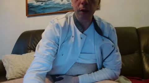 clouplefun online show from March 30, 6:25 am