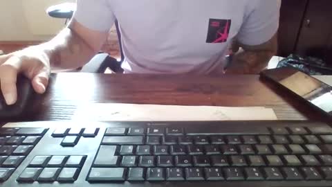 Snapshot of cock4onenight chatting on September 19, 10:26 am cock4onenight online show from September 19, 10:26 am