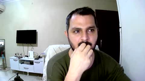 coldskull15 online show from December 5, 9:28 pm