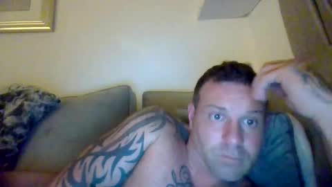 comesee10 online show from March 15, 10:05 pm