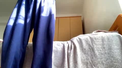 comobailamioso online show from January 22, 9:24 am