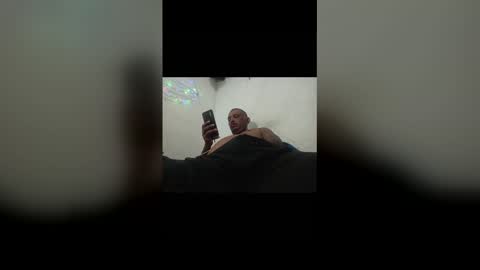 comomisuertemas online show from December 15, 5:59 am