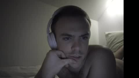 dreamy eyed lover online show from January 10, 5:12 am