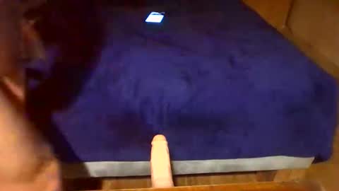 connor6922 online show from September 21, 2:23 am