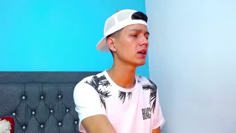 Connor online show from January 4, 3:28 pm