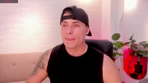 Connor Smith online show from April 13, 11:49 pm