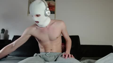 Snapshot of conor_and_chester chatting on January 24, 5:32 pm Conor and Chester online show from January 24, 5:32 pm