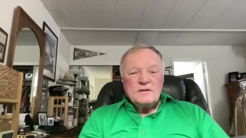 cookoosnest online show from December 22, 5:45 am