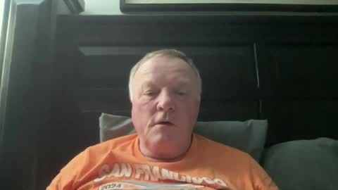 cookoosnest online show from December 26, 5:04 am