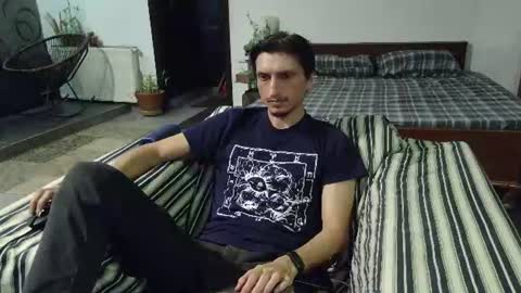 Cool2Buddies online show from July 5, 2:37 am