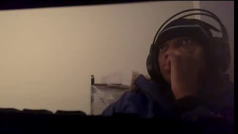 coolvibes69 online show from December 16, 3:46 am