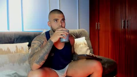 Snapshot of coreymartinez_ chatting on October 12, 6:57 pm DaveMonsalve online show from October 12, 6:57 pm