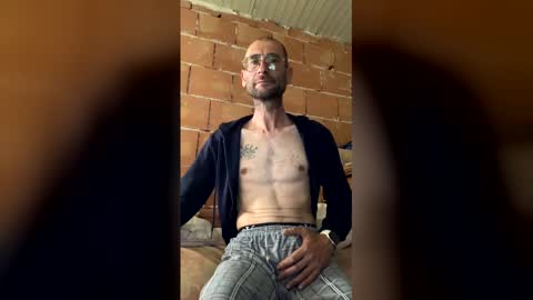 Corrado online show from April 14, 2:49 pm