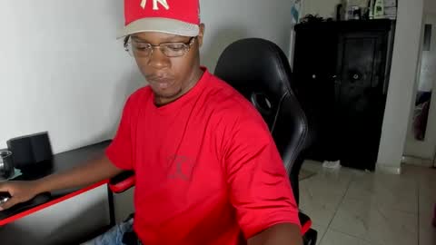 Snapshot of corvis_xnc0012 chatting on March 2, 7:54 am Corvis Xnc0012 online show from March 2, 7:54 am