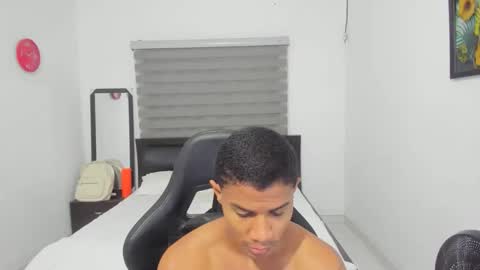 Ethan  online show from February 11, 1:43 am