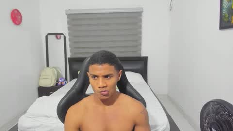 Ethan  online show from March 31, 12:23 am