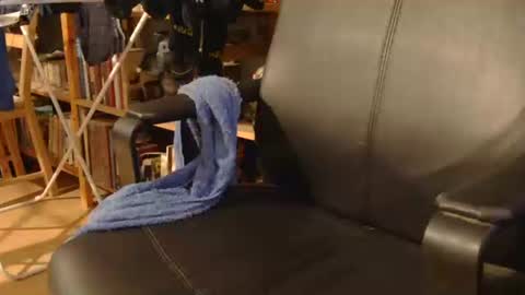 coyote017 online show from April 9, 2:45 pm