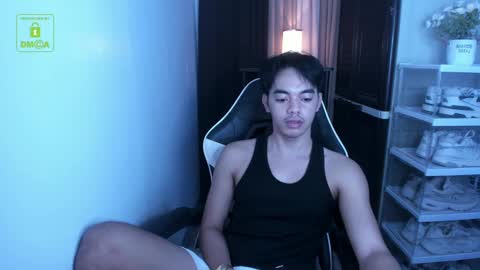 Snapshot of crazyasiancum chatting on December 6, 1:51 am Zion online show from December 6, 1:51 am