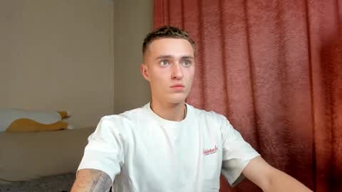 Alex online show from October 30, 6:31 pm