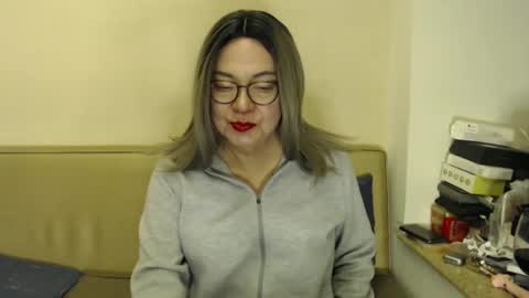 Kelly   online show from December 13, 7:10 pm