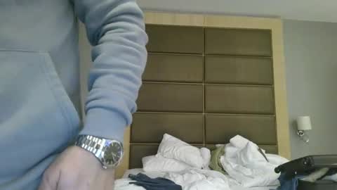 Snapshot of crazycouple1011 chatting on December 25, 10:16 pm funcouple online show from December 25, 10:16 pm