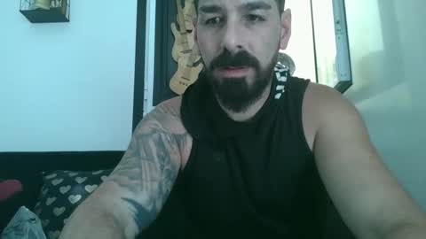 Snapshot of crazycouple1011 chatting on September 21, 11:21 am funcouple online show from September 21, 11:21 am