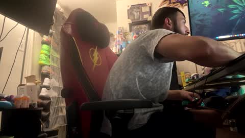 crazydill28 online show from October 3, 5:51 pm