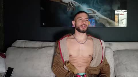 CRHISTIAN online show from March 8, 3:05 pm