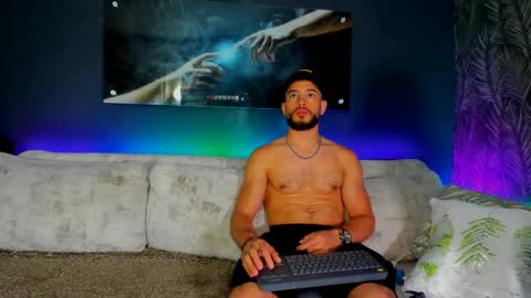 CRHISTIAN online show from February 1, 1:34 am