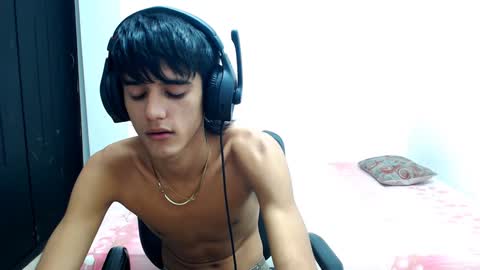 cris curry online show from December 12, 6:36 am