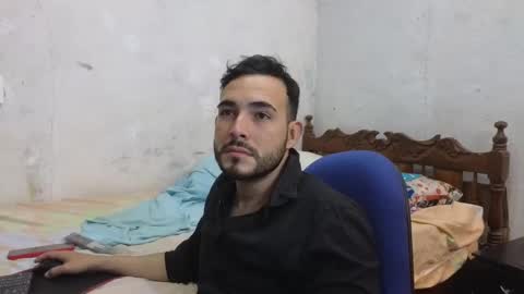 cris_simons online show from December 7, 1:04 am