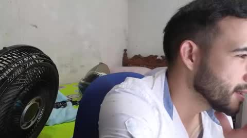 cris_simons online show from February 26, 5:31 am