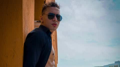 Cristopher online show from April 13, 2:01 am