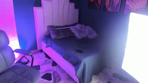 Cris online show from February 24, 12:17 pm