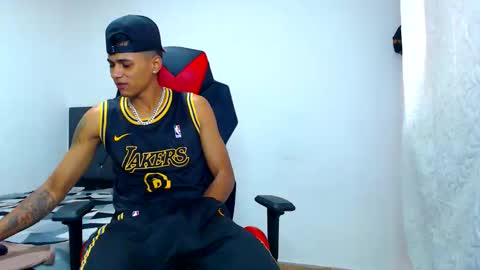 cristian online show from April 9, 4:13 pm