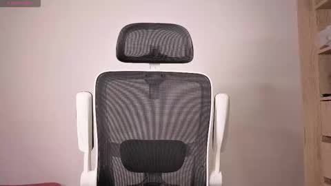 cristopher23  online show from September 27, 12:08 am