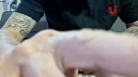 crossbo112293 online show from June 13, 1:20 pm