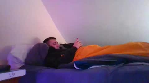 Crush380 online show from March 6, 2:19 am