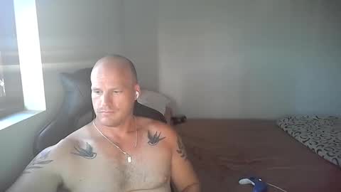 ct250787 online show from April 7, 9:04 pm
